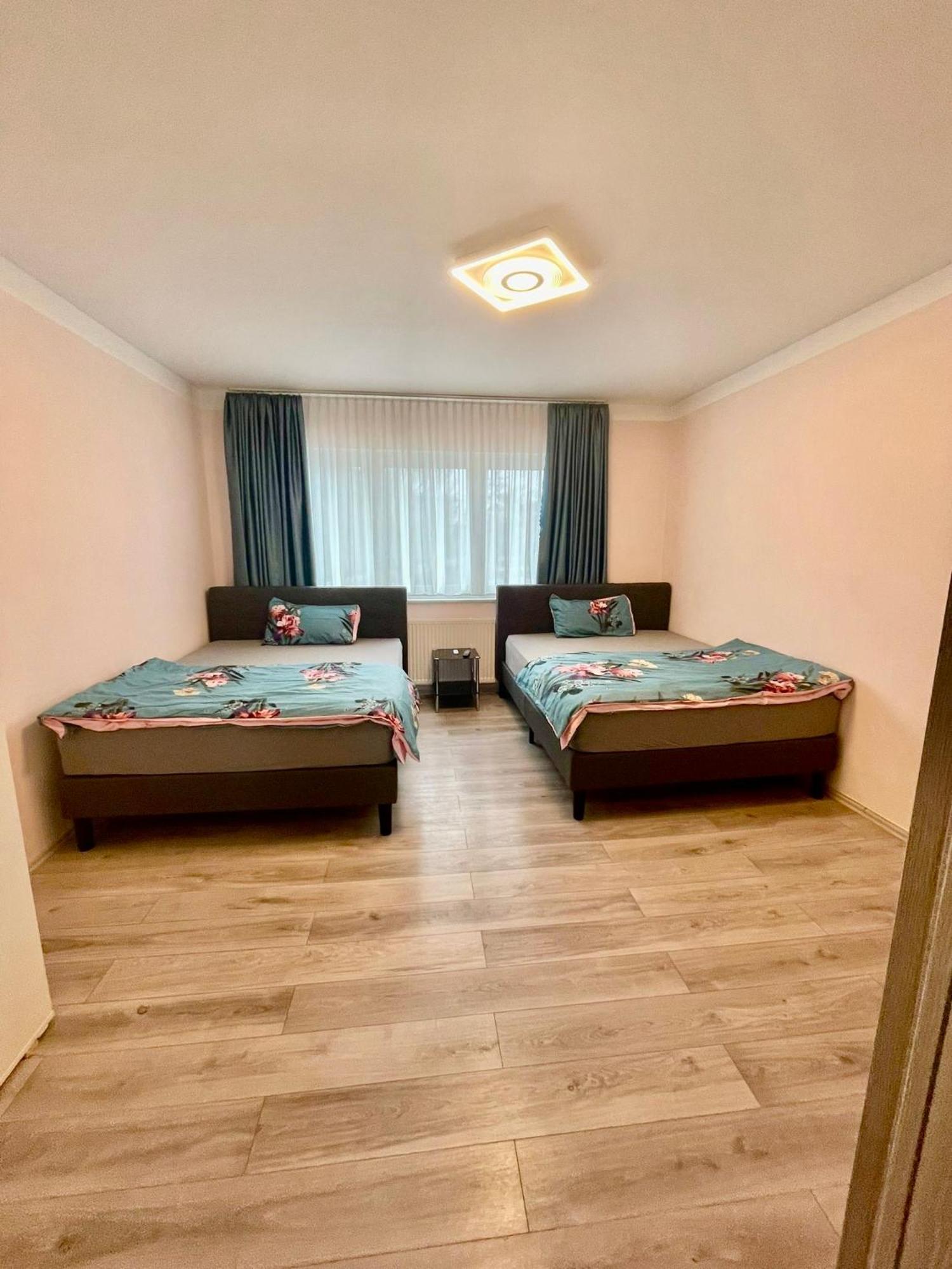 Leo Apartment Zentrum Rüsselsheim Buitenkant foto