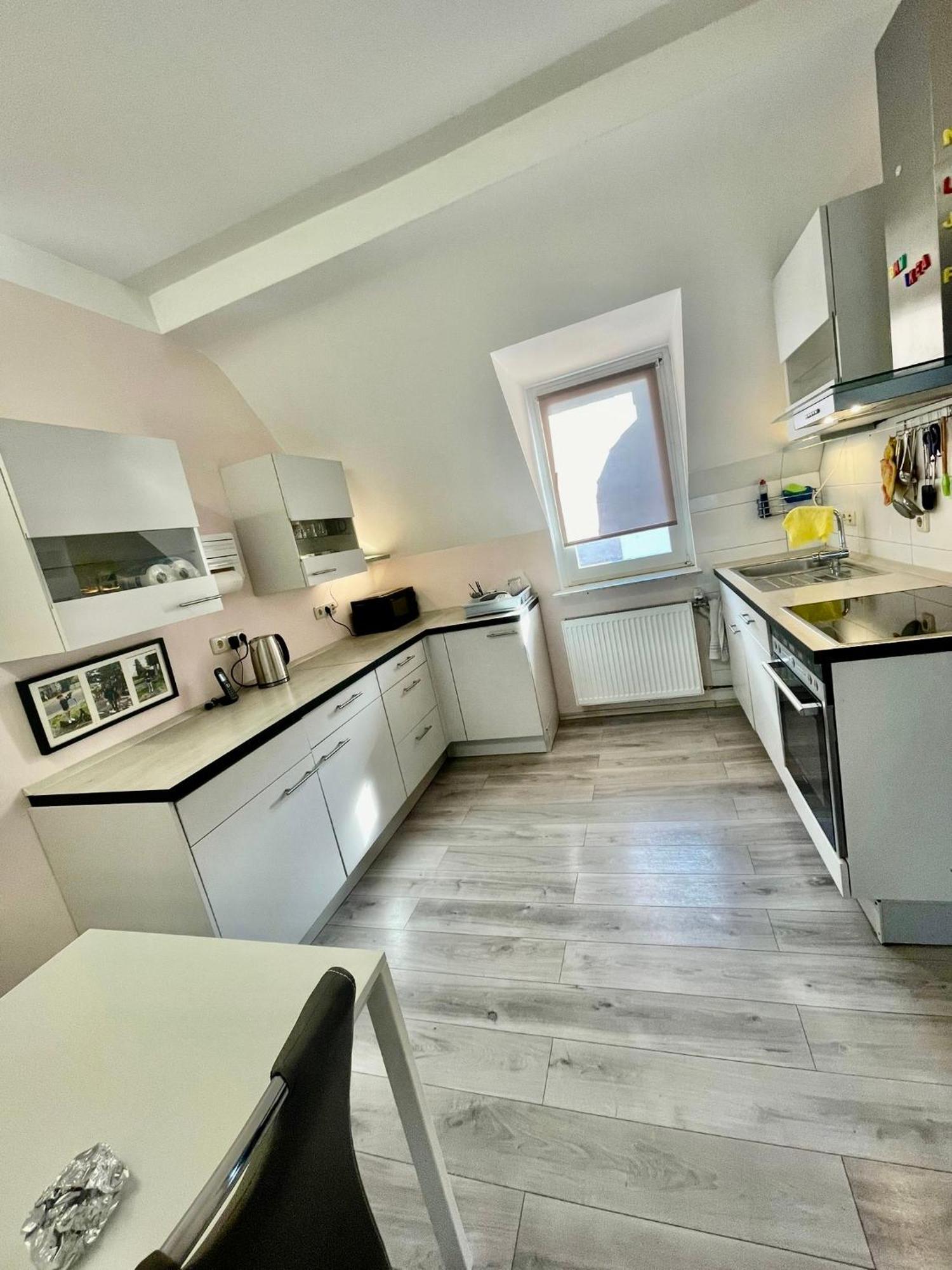 Leo Apartment Zentrum Rüsselsheim Buitenkant foto